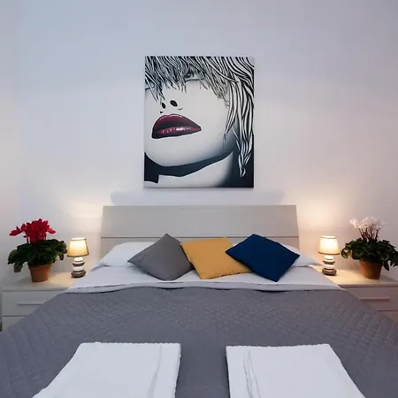 Apartment Raffaele Apartment Termini Station Rome