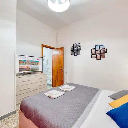 Raffaele Apartment Termini Station Apartment Rome